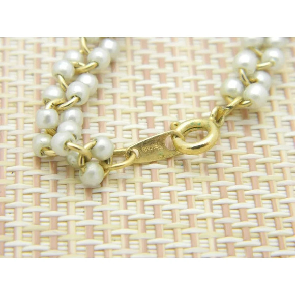 Crown Trifari Faux Pearl White Bead Beaded Gold Tone Twisted Necklace - Picture 3 of 5